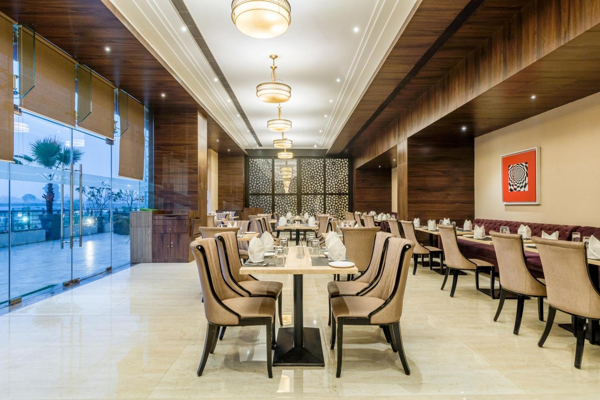 Golden Suites Gurgaon Inde Hotels Extérieur photo