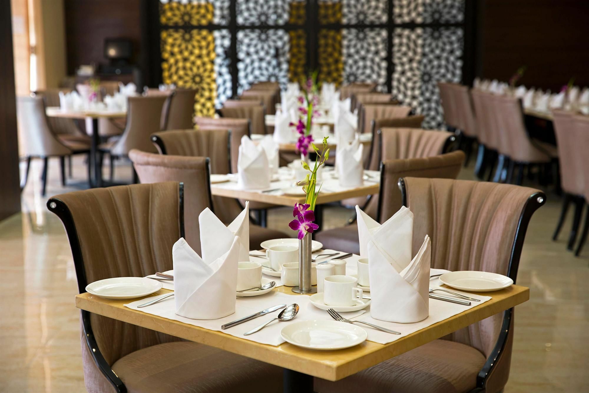 Golden Suites Gurgaon Inde Hotels Extérieur photo