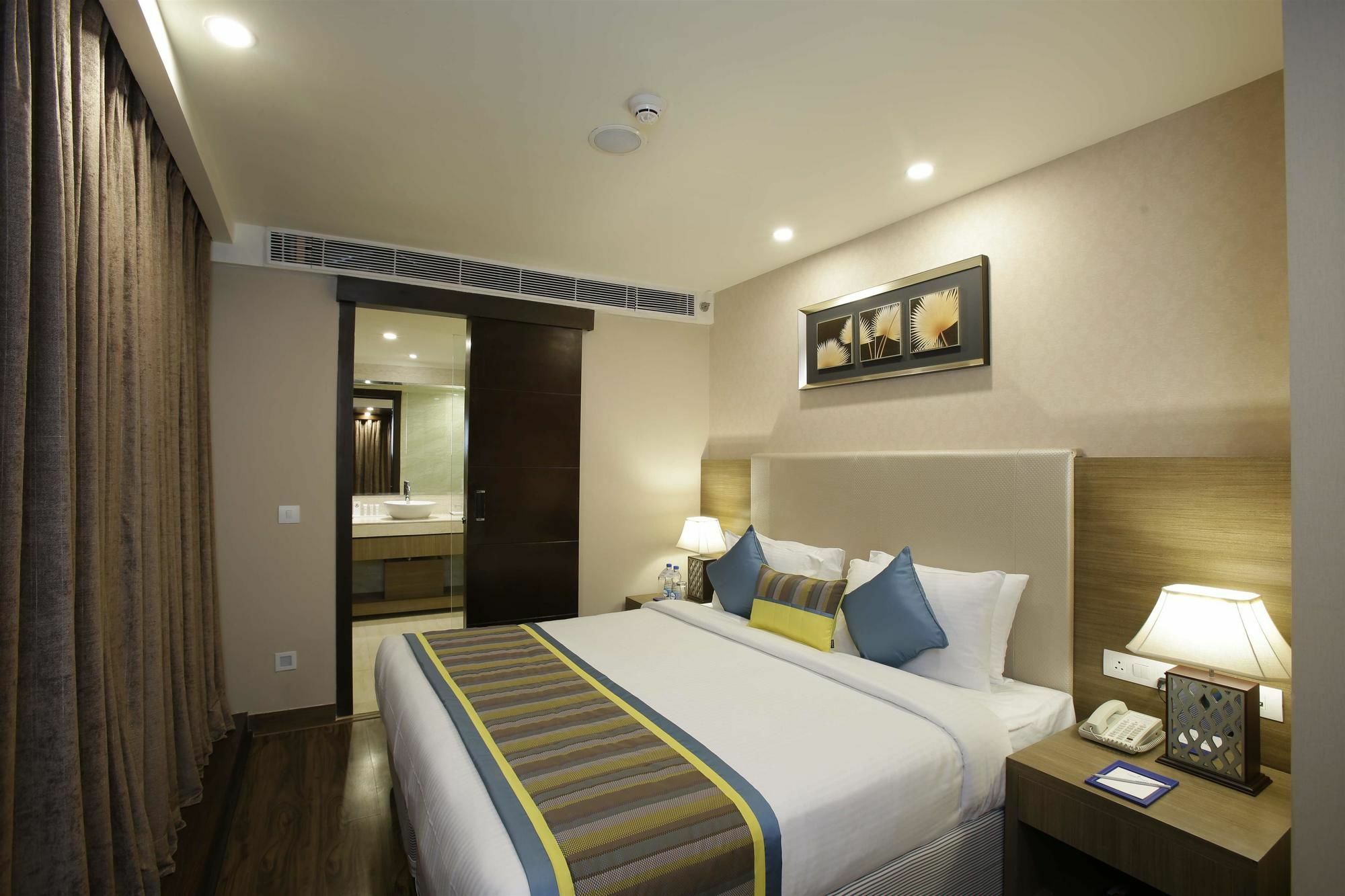 Golden Suites Gurgaon Inde Hotels Extérieur photo