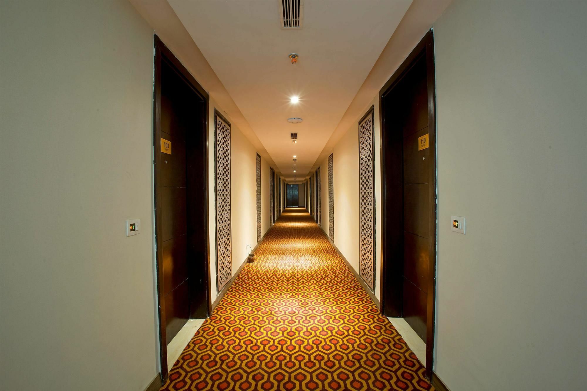 Golden Suites Gurgaon Inde Hotels Extérieur photo