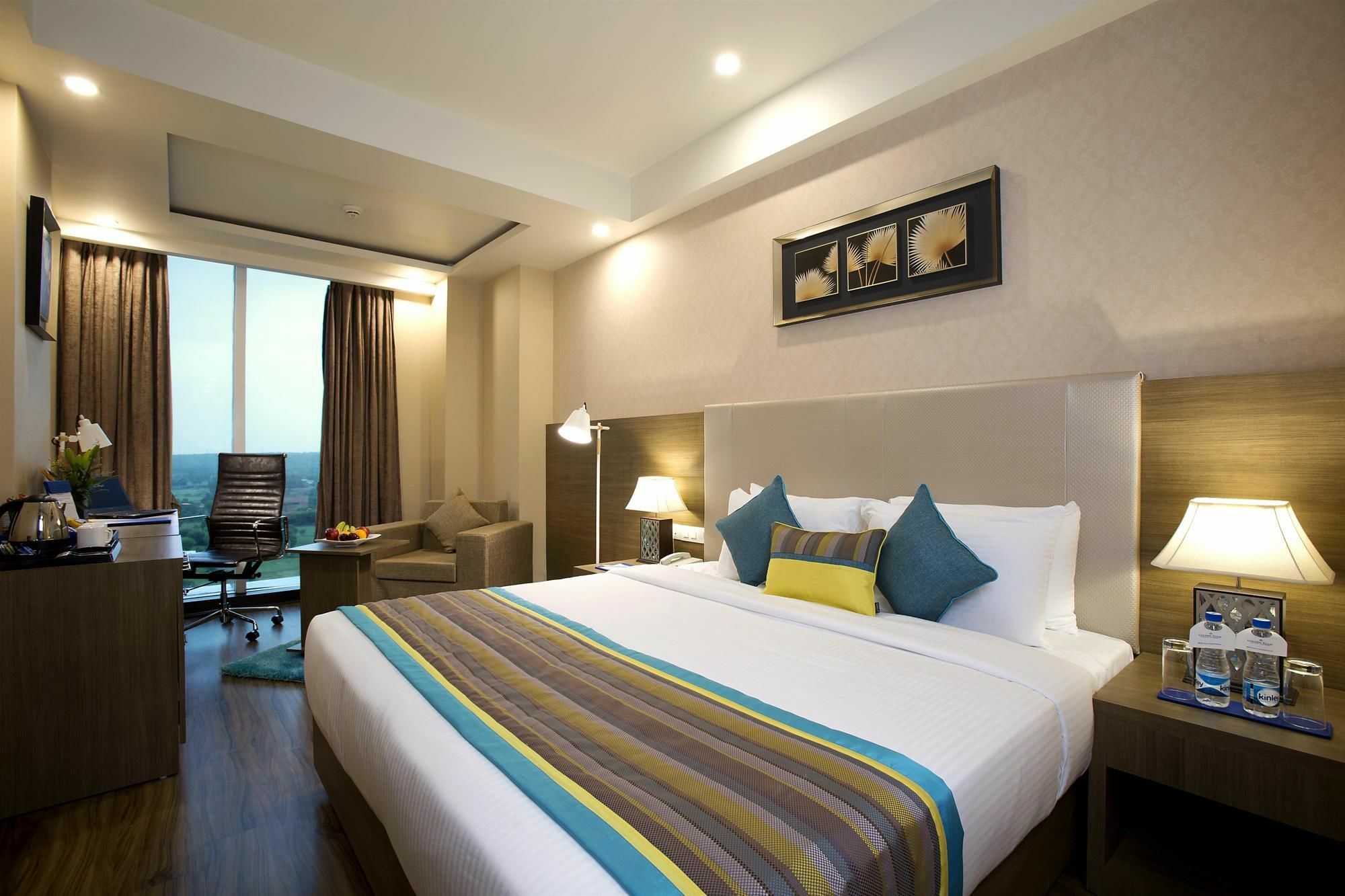 Golden Suites Gurgaon Inde Hotels Extérieur photo
